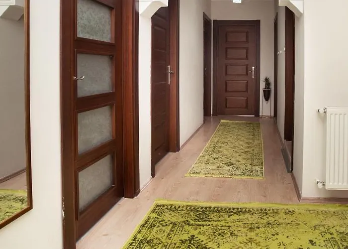 Al Jannah * 特拉布宗